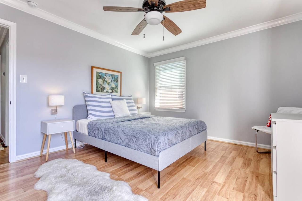 New Belmont Shore Retreat With Free Parking Walk To Beaches ロングビーチ エクステリア 写真